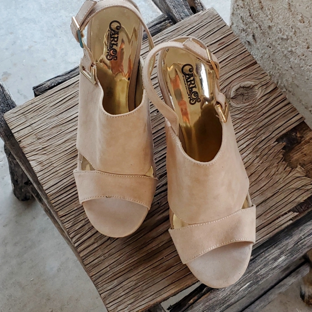 Carlos Santana neutral tan or creme faux suede wedge heels